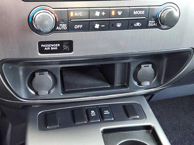 2013 Nissan Armada Vehicle Photo in DENTON, TX 76210-9321