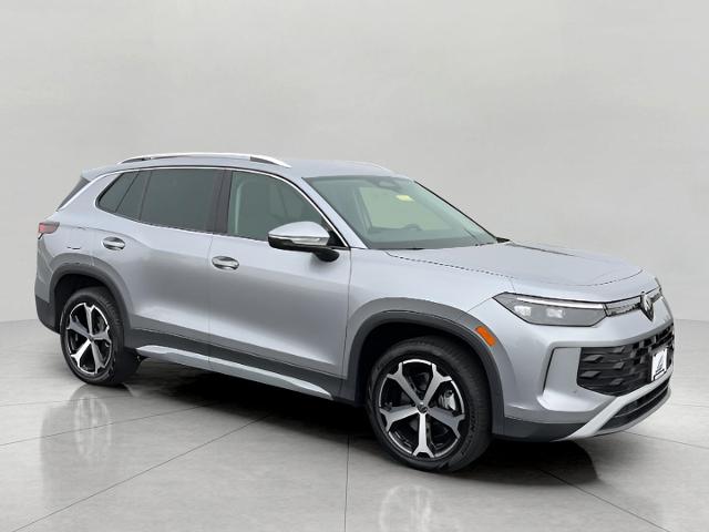 2025 Volkswagen Tiguan Vehicle Photo in Oshkosh, WI 54904