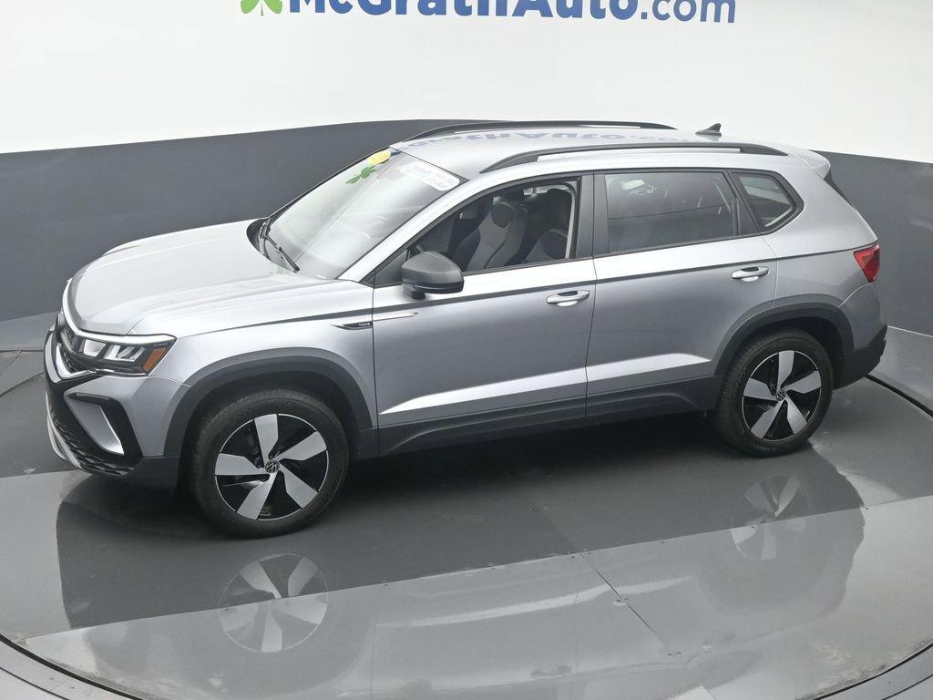 2023 Volkswagen Taos Vehicle Photo in Marion, IA 52302