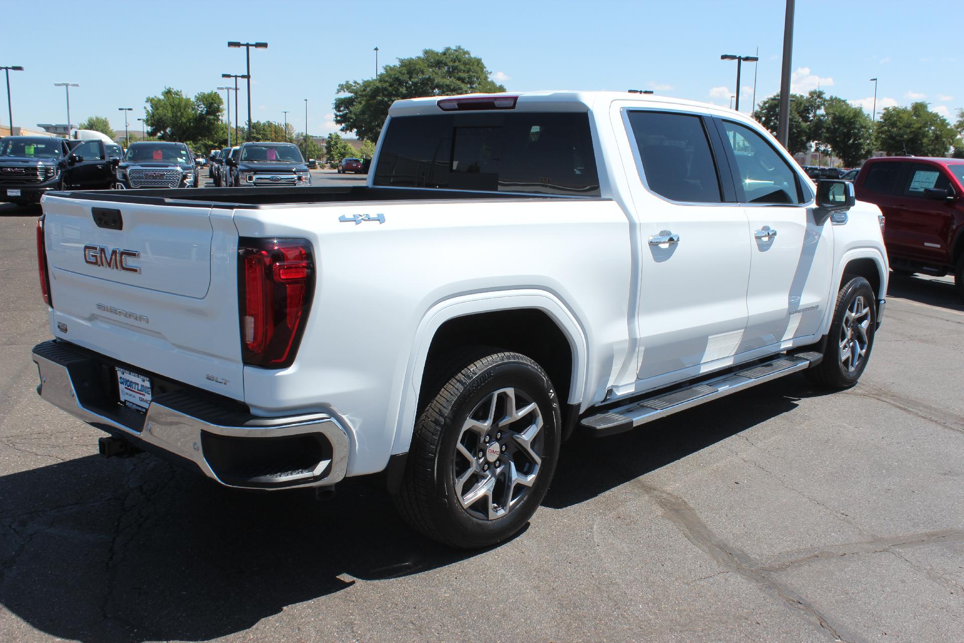 2026 GMC Sierra 1500 Vehicle Photo in AURORA, CO 80012-4011