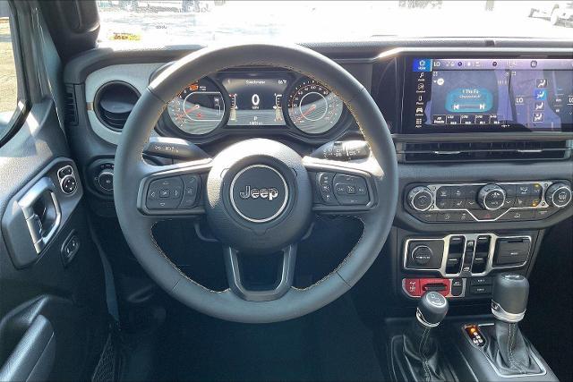2024 Jeep Wrangler Vehicle Photo in INDEPENDENCE, MO 64055-1314