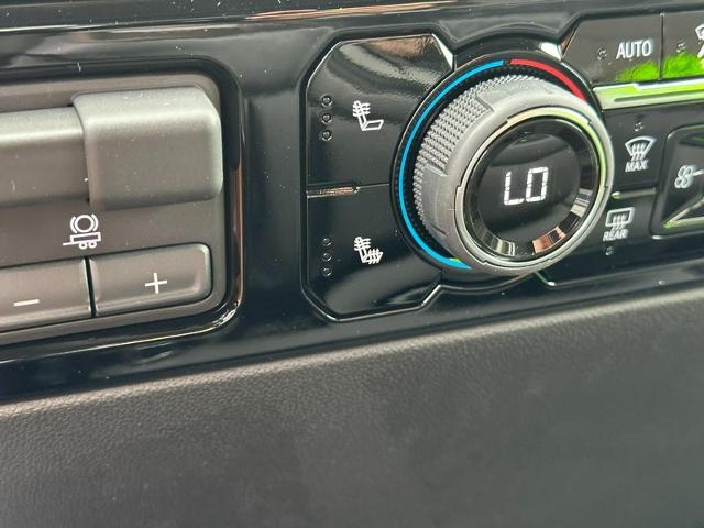 2026 Chevrolet Silverado 1500 Vehicle Photo in COLUMBIA, MO 65203-3903