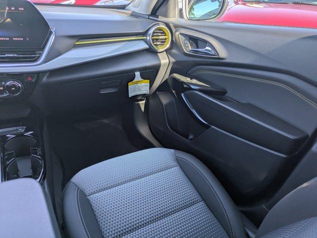 2025 Chevrolet Trax Vehicle Photo in BRUNSWICK, GA 31525-1881