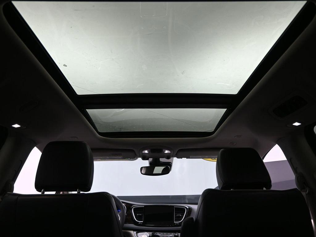 2022 Chrysler Pacifica Vehicle Photo in Cedar Rapids, IA 52402