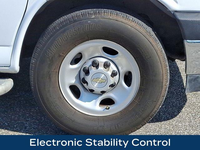 2023 Chevrolet Express Cargo 2500 Vehicle Photo in DANBURY, CT 06810-5034