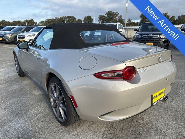2022 Mazda MX-5 Miata Vehicle Photo in Puyallup, WA 98371