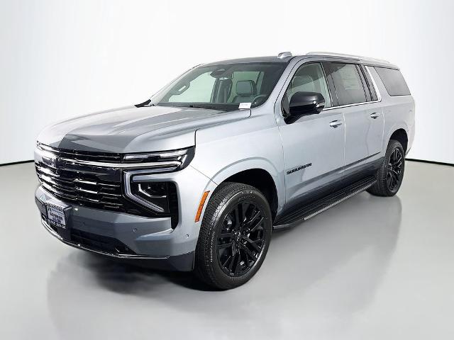2025 Chevrolet Suburban Vehicle Photo in PUYALLUP, WA 98371-4149