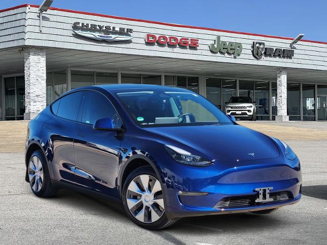 2023 Tesla Model Y Vehicle Photo in Ennis, TX 75119-5114