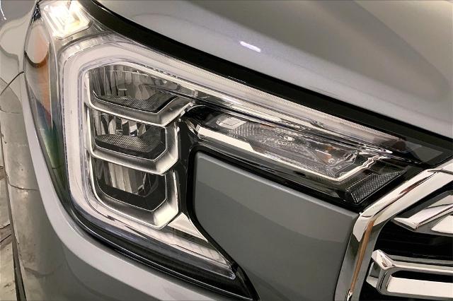 2024 GMC Terrain Vehicle Photo in Lees Summit, MO 64086