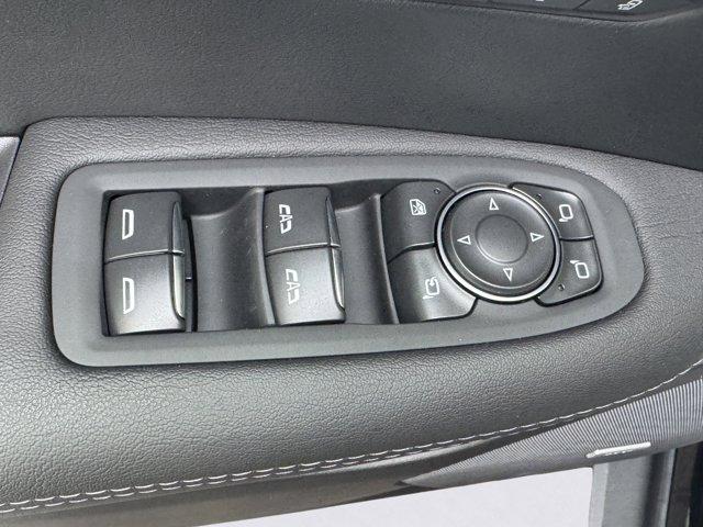 2025 Cadillac XT5 Vehicle Photo in LEOMINSTER, MA 01453-2952