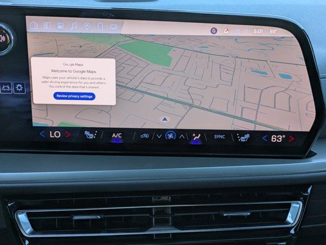 2025 Chevrolet Traverse Vehicle Photo in BRUNSWICK, GA 31525-1881