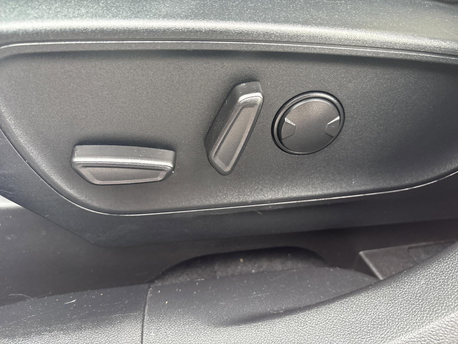2021 Ford Escape Vehicle Photo in Mechanicsburg, PA 17050