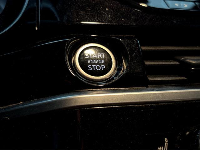 2022 Nissan Pathfinder Vehicle Photo in Savannah, GA 31419