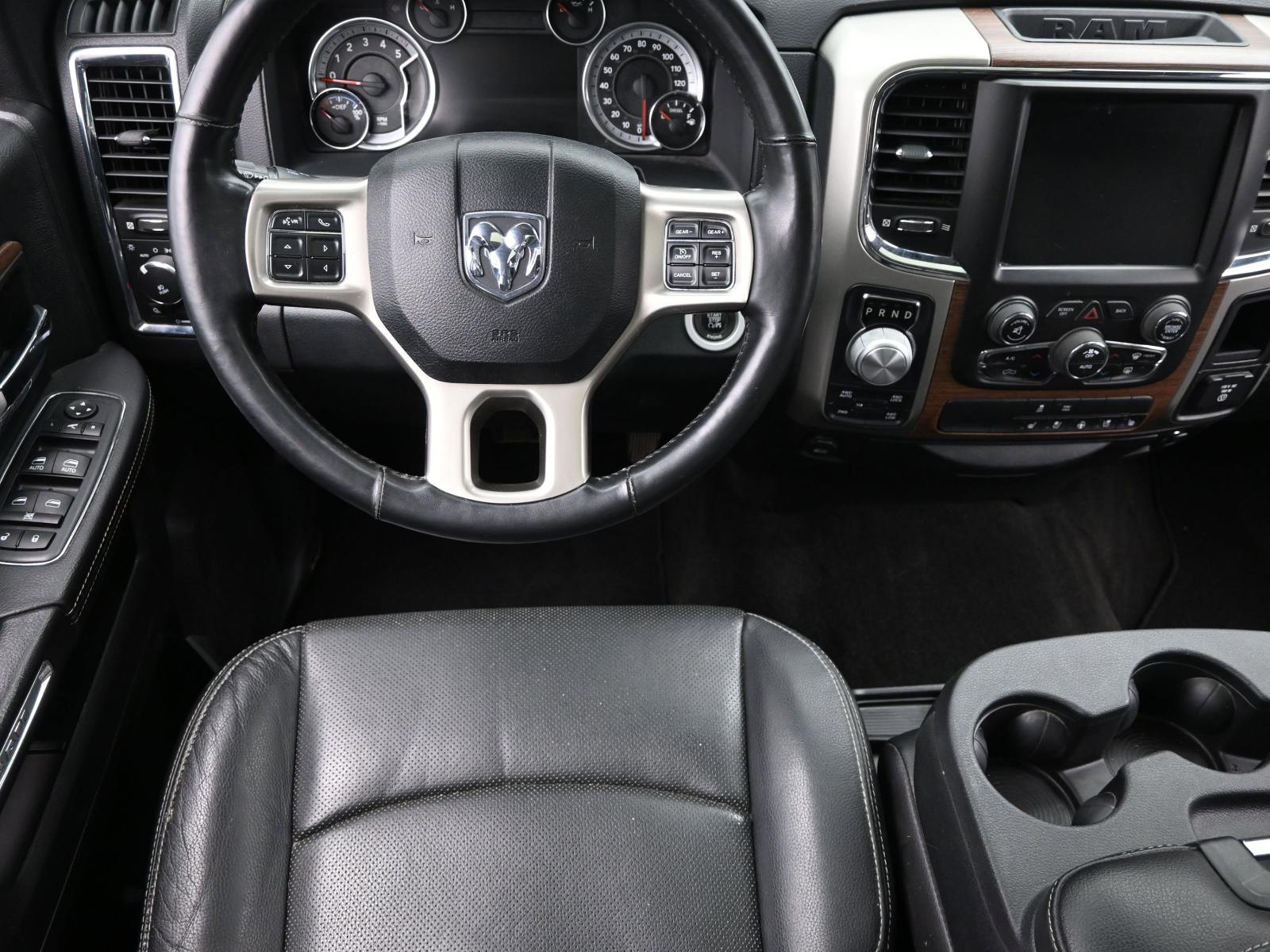 2016 Ram 1500 Vehicle Photo in Cedar Rapids, IA 52402