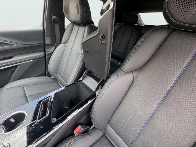 2024 Cadillac LYRIQ Vehicle Photo in LEOMINSTER, MA 01453-2952