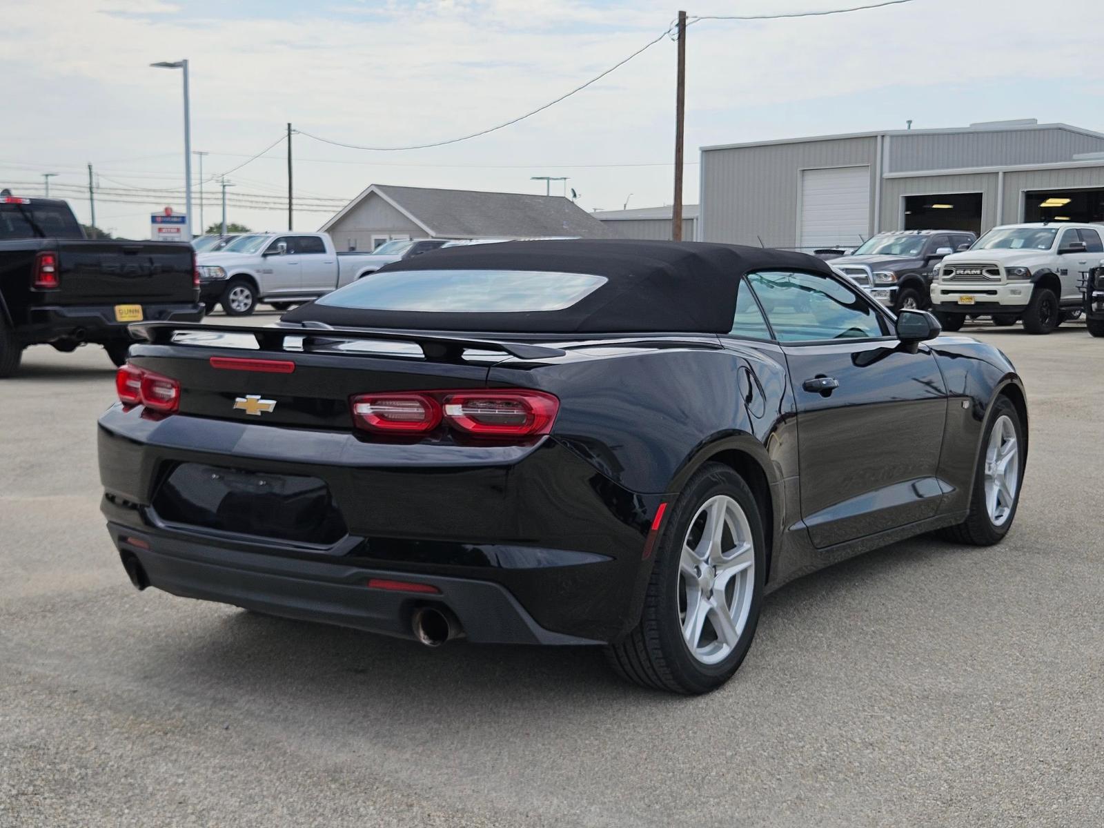 2023 Chevrolet Camaro Vehicle Photo in Seguin, TX 78155
