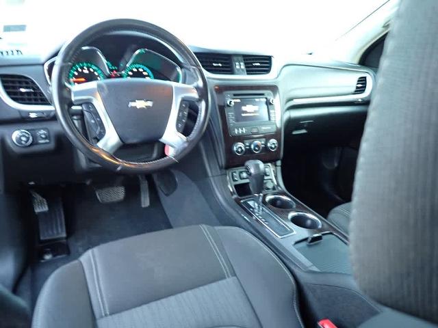 2017 Chevrolet Traverse Vehicle Photo in ZELIENOPLE, PA 16063-2910