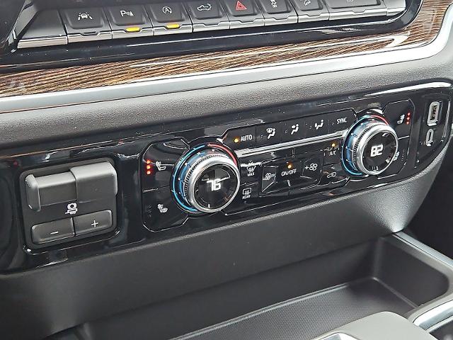 2026 GMC Sierra 1500 Vehicle Photo in TREVOSE, PA 19053-4984