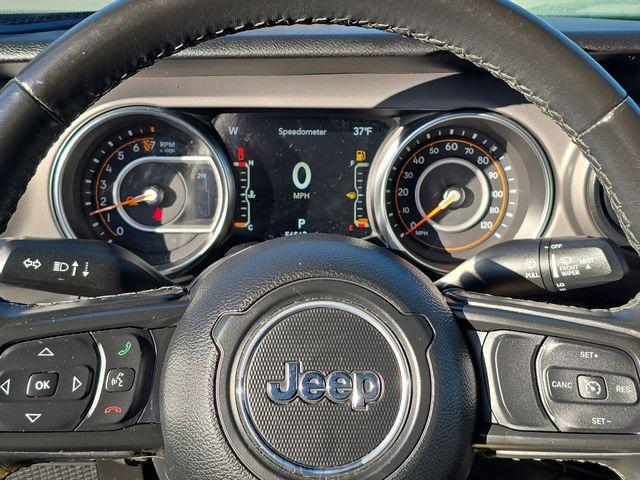 2022 Jeep Gladiator Vehicle Photo in Pleasant Hills, PA 15236