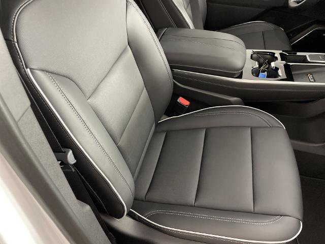 2025 Buick Enclave Vehicle Photo in GILBERT, AZ 85297-0402