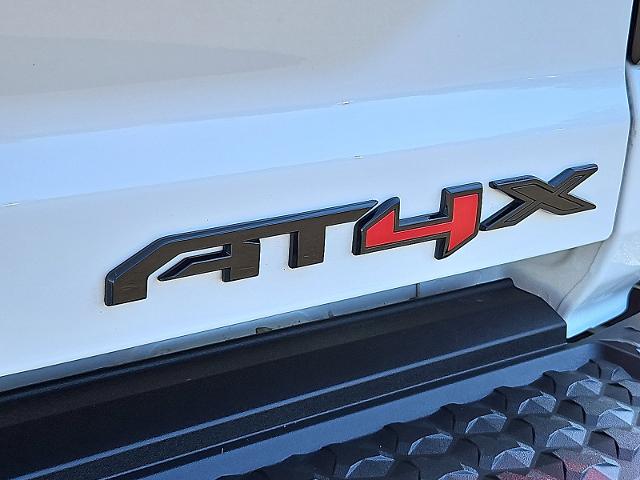 2024 GMC Canyon Vehicle Photo in TREVOSE, PA 19053-4984