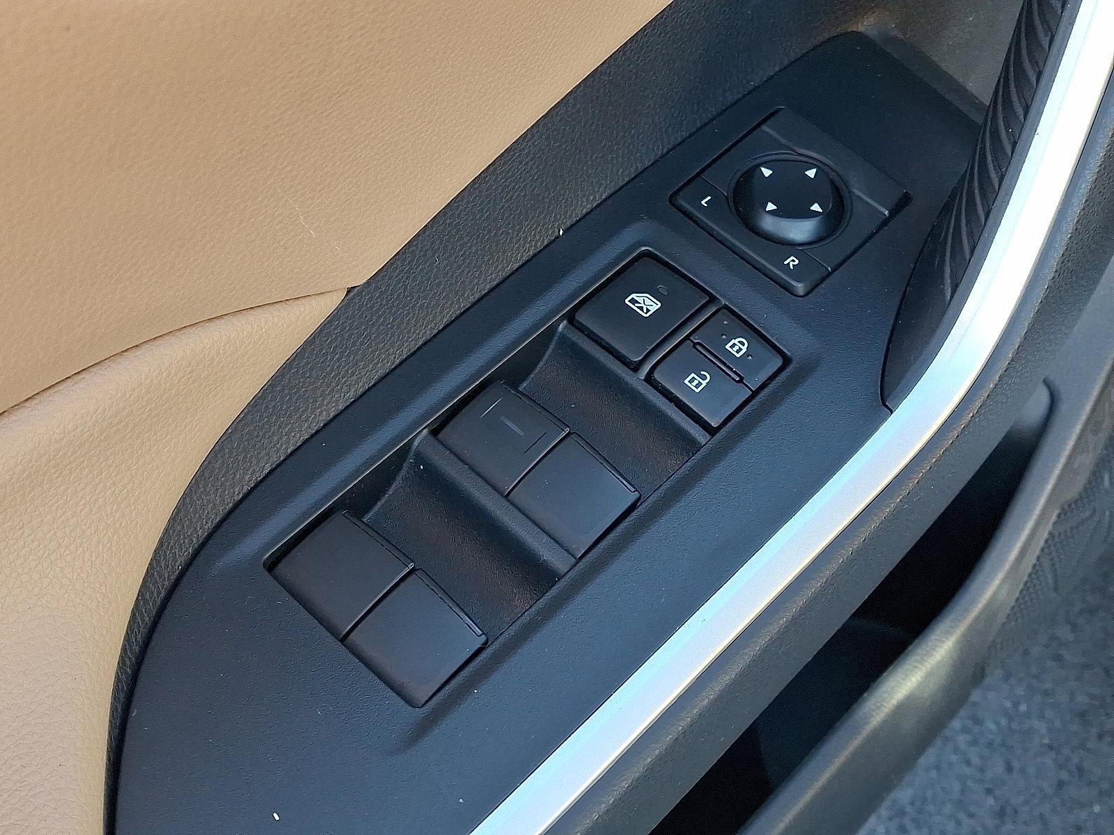 2019 Toyota RAV4 Vehicle Photo in Easton, PA 18045