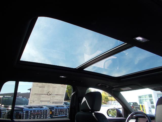 2026 GMC Acadia Vehicle Photo in LOWELL, MA 01852-4336