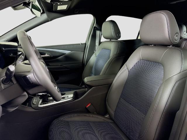 2025 Buick Envista Vehicle Photo in PUYALLUP, WA 98371-4149