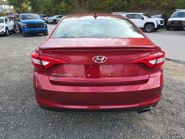 2016 Hyundai SONATA Vehicle Photo in Pleasant Hills, PA 15236