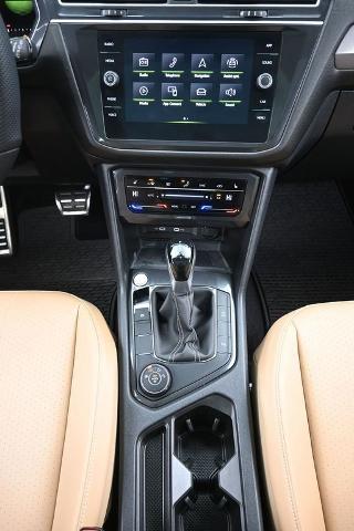 2024 Volkswagen Tiguan Vehicle Photo in Cedar Rapids, IA 52402