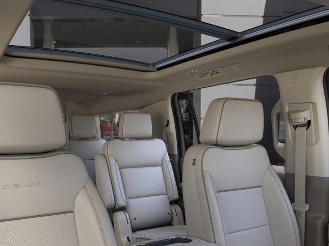 2025 GMC Yukon XL Vehicle Photo in INDEPENDENCE, MO 64055-1377