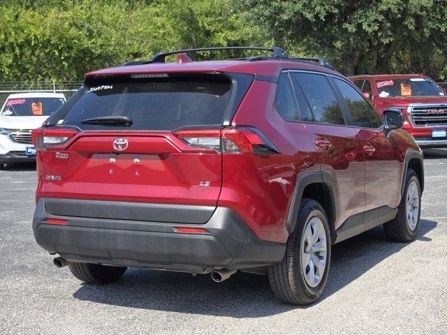 2019 Toyota RAV4 Vehicle Photo in Decatur, TX 76234