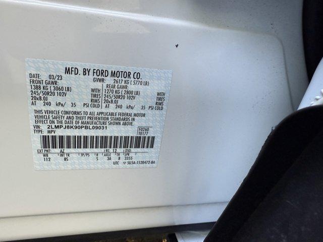 2023 Lincoln Nautilus Vehicle Photo in LEOMINSTER, MA 01453-2952