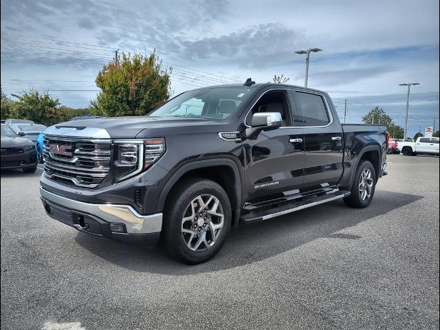 2023 GMC Sierra 1500 Vehicle Photo in SANFORD, NC 27332-9629