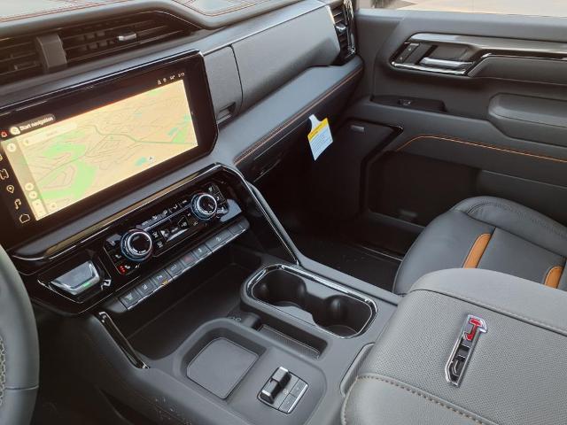 2025 GMC Sierra 2500 HD Vehicle Photo in Denton, TX 76205
