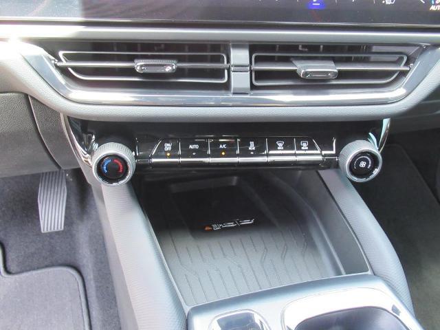 2025 Chevrolet Equinox EV Vehicle Photo in LEESBURG, FL 34788-4022