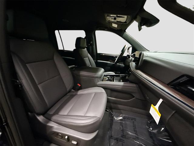 2026 Chevrolet Suburban Vehicle Photo in EVERETT, WA 98203-5662