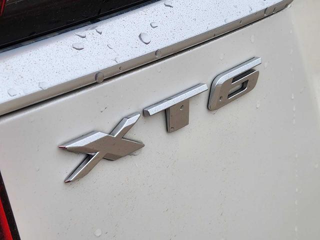 2023 Cadillac XT6 Vehicle Photo in DENTON, TX 76210-9321