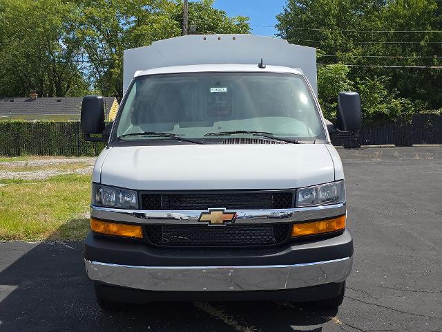 2025 Chevrolet Express Commercial Cutaway Vehicle Photo in INDEPENDENCE, MO 64055-1314