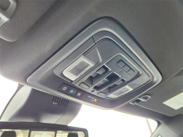 2022 GMC Sierra 1500 Vehicle Photo in AURORA, CO 80012-4011