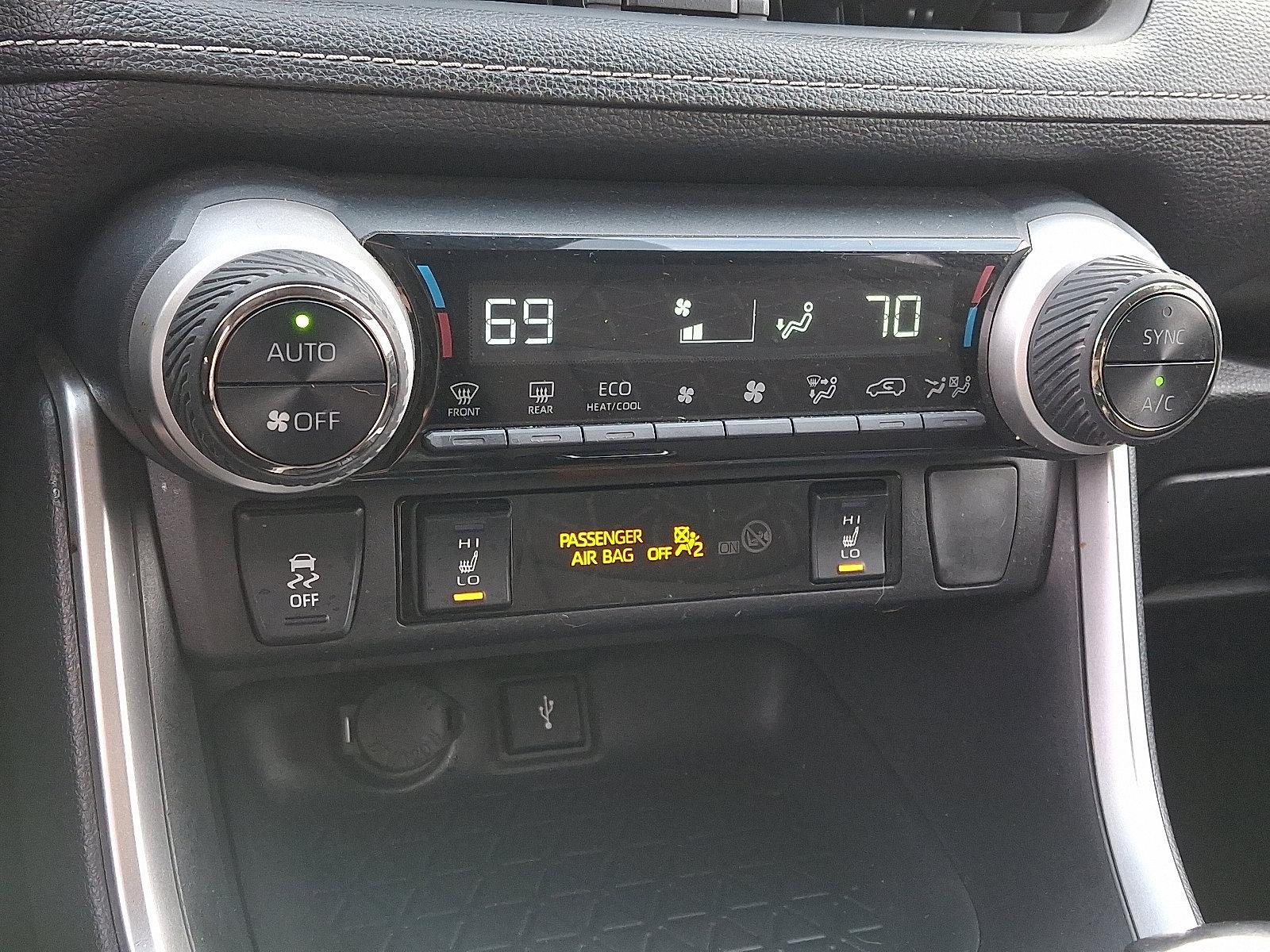 2020 Toyota RAV4 Vehicle Photo in Easton, PA 18045