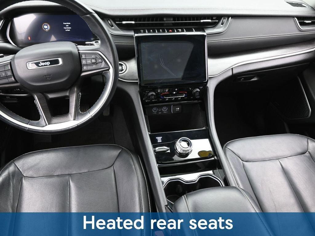 2021 Jeep Grand Cherokee L Vehicle Photo in Cedar Rapids, IA 52402