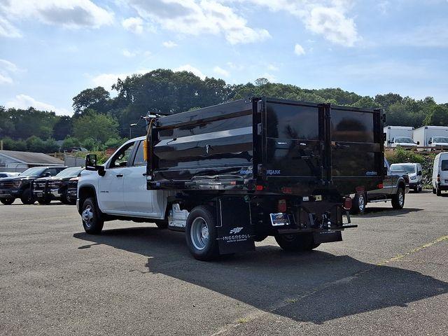 2025 Chevrolet Silverado 3500 HD Chassis Cab Vehicle Photo in DANBURY, CT 06810-5034