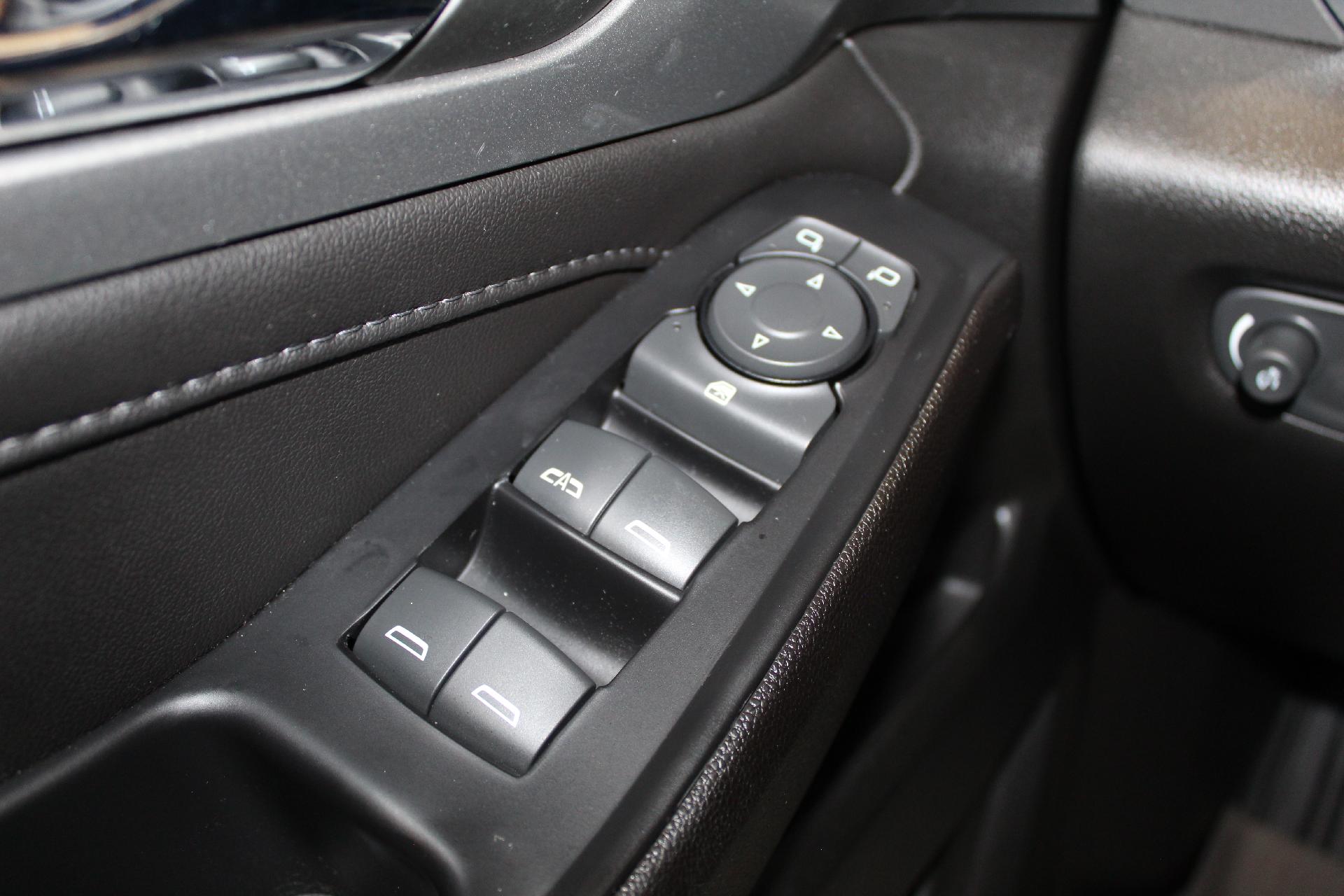 2023 Chevrolet Traverse Vehicle Photo in NORTHAMPTON, MA 01060-1120