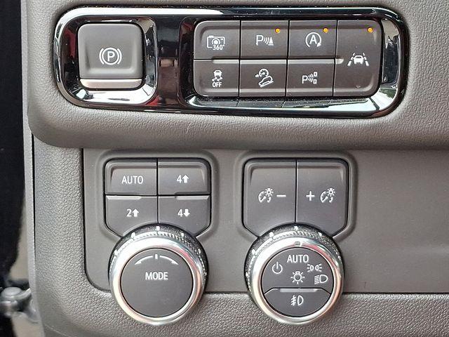 2025 GMC Yukon Vehicle Photo in DANBURY, CT 06810-5034