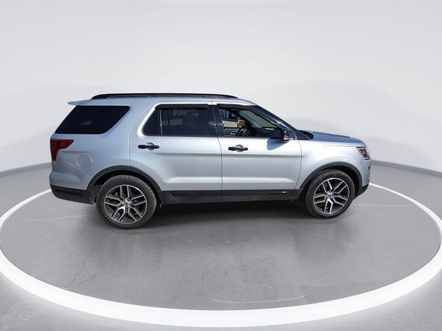 2018 Ford Explorer Vehicle Photo in Pleasant Hills, PA 15236