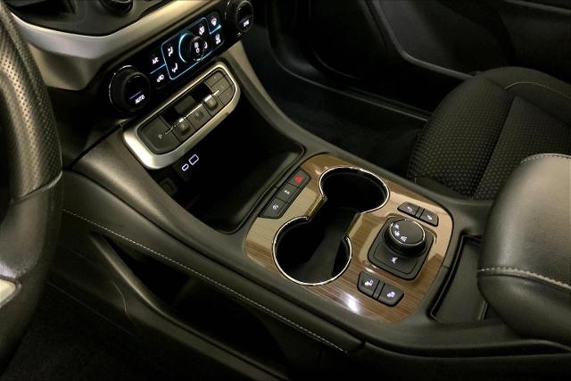 2023 GMC Acadia Vehicle Photo in KANSAS CITY, MO 64114-4545