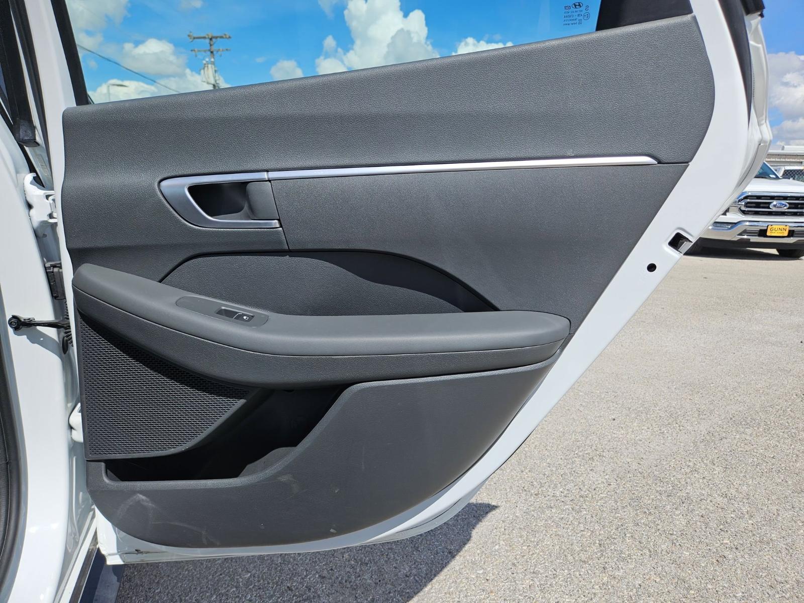 2021 Hyundai SONATA Vehicle Photo in Seguin, TX 78155