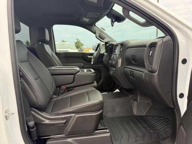2024 Chevrolet Silverado 1500 Vehicle Photo in COLUMBIA, MO 65203-3903