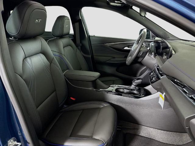 2025 Buick Envista Vehicle Photo in PUYALLUP, WA 98371-4149